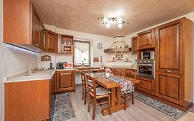 Casa Kristel Cir Comunale N 14